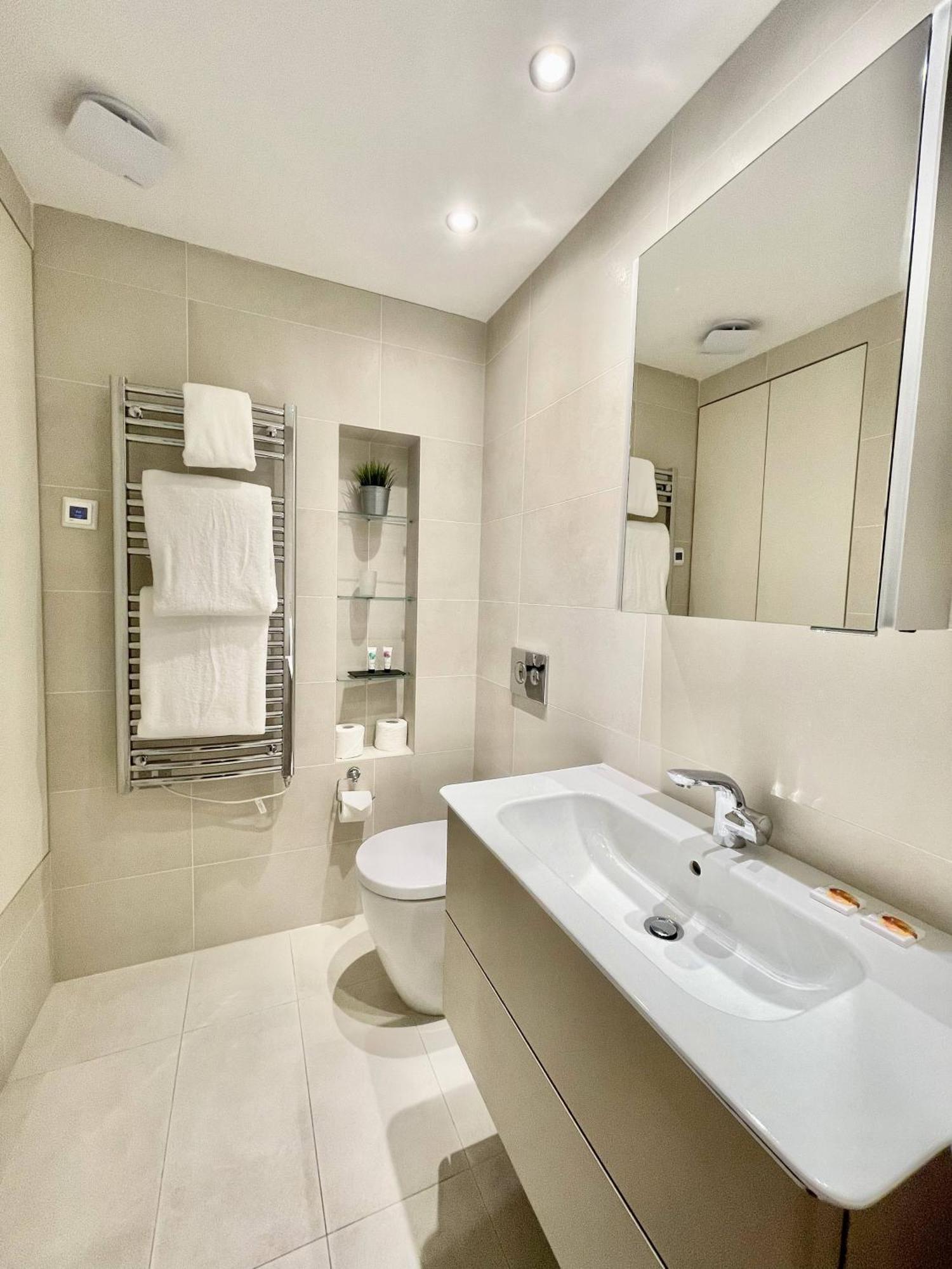 Drury Lane Residences London Exteriör bild